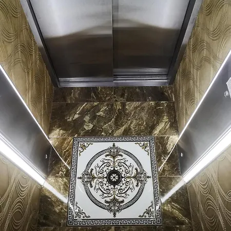 Empera H-l Szálloda